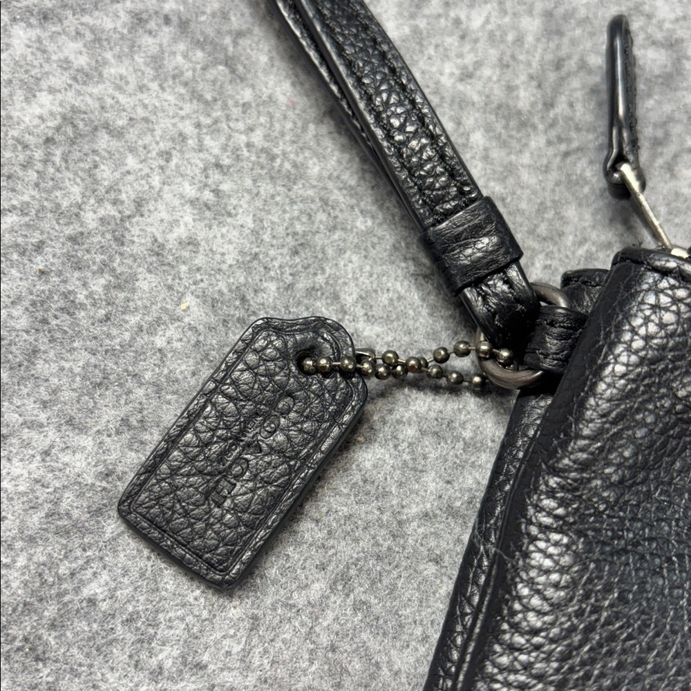 Coach Black Pebbled Leather Lacquer Rivets Double
Zip Pebble Leather wristlet - Picture 3 of 14